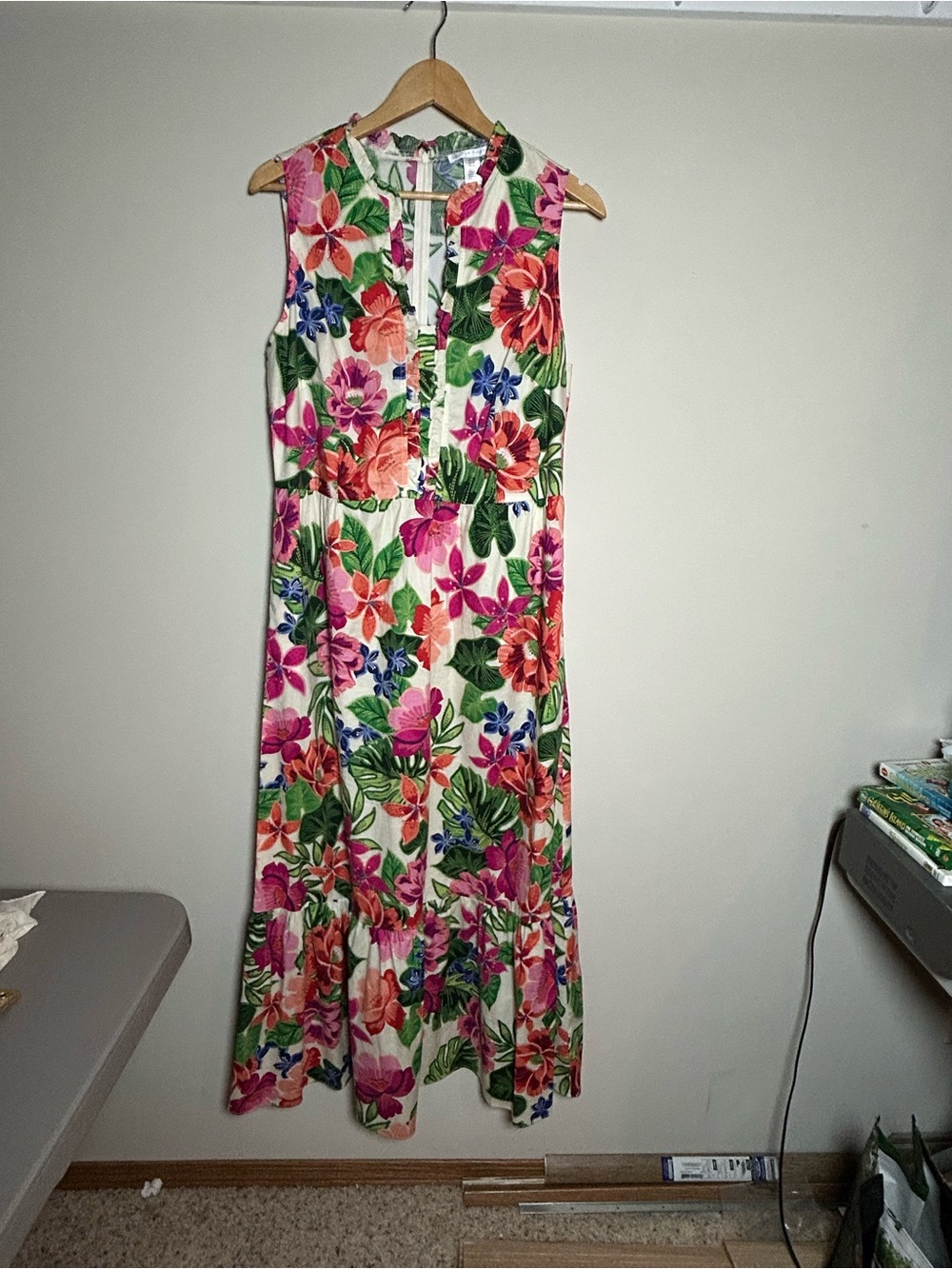 London Times Tropical Floral Sleeveless Maxi Dress - Cream with Pink, Orange - Picture 2 of 8